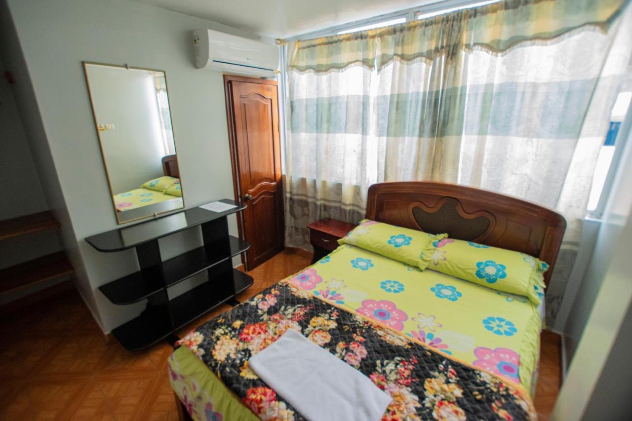 Hostal San Francisco San Cristóbal Eksteriør billede